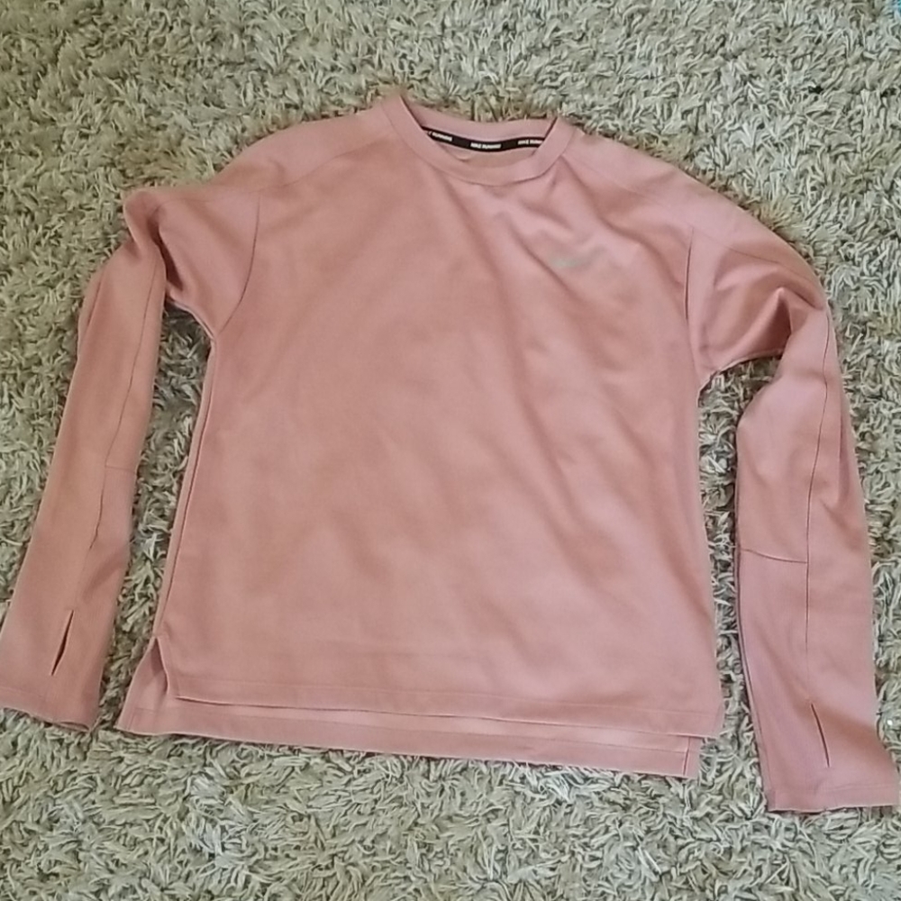 Nike Dri-Fit pullover